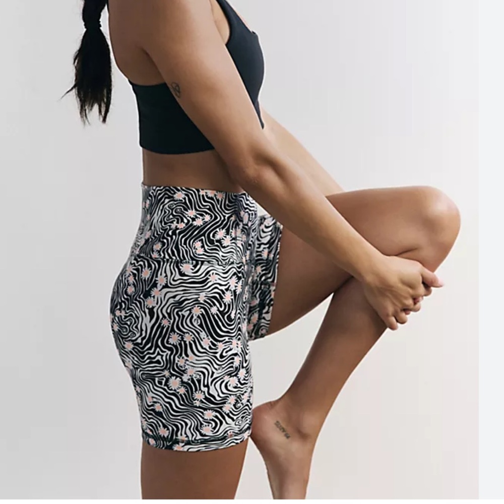 Free People Black & White Swirl Bike Shorts with Pink Floral Accents - Picture 4 of 12